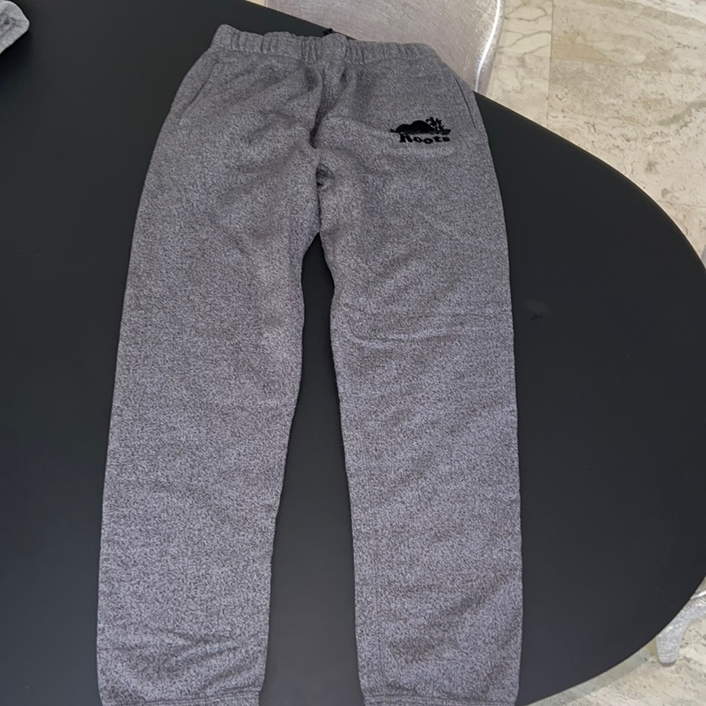 roots sweatpants